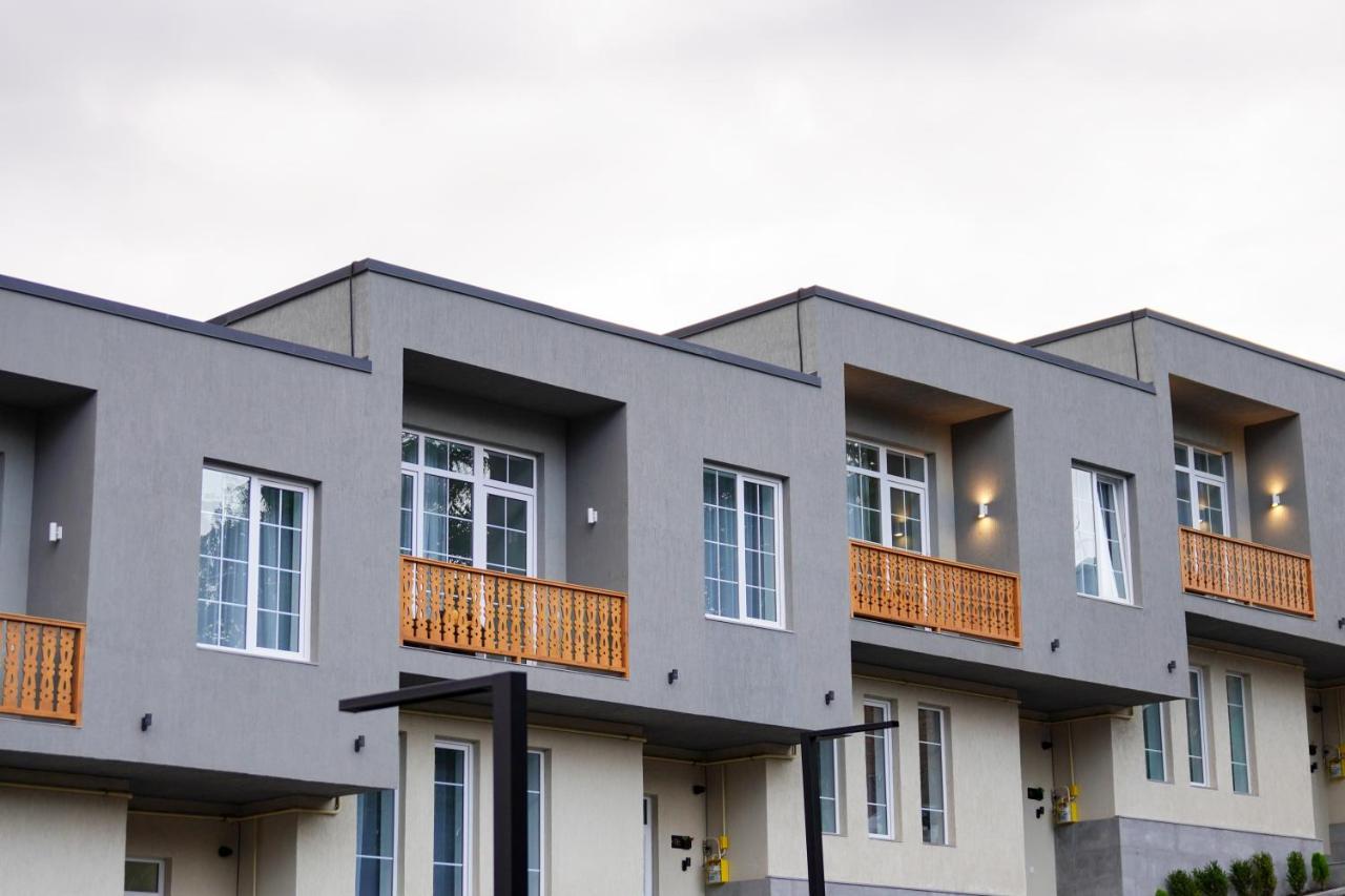 Dili Town Resort And Spa Dilijan Exterior foto