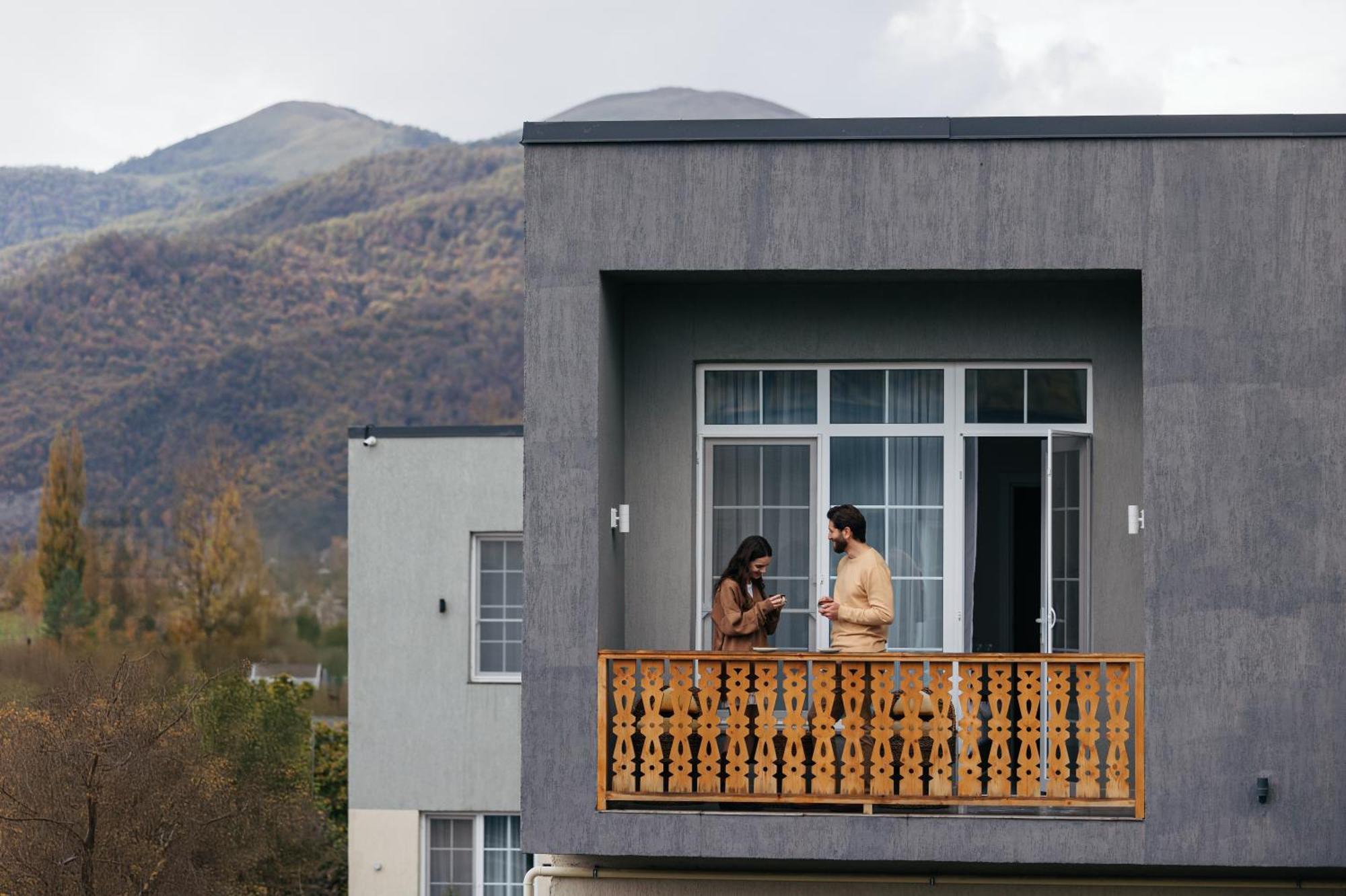 Dili Town Resort And Spa Dilijan Exterior foto